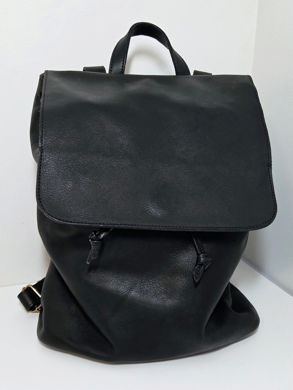 Nisolo Daniela Black Leather Drawstring Backpack - Picture 4 of 14